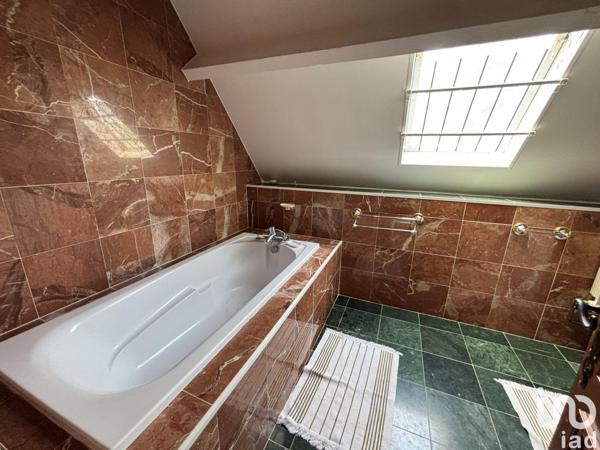 Maison à vendre 4 pièces 144 m² Rouvres