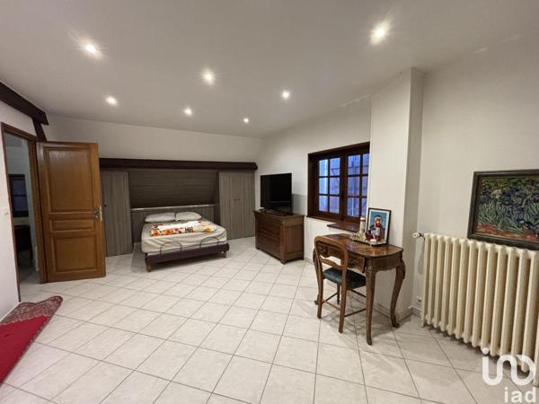 Maison à vendre 4 pièces 144 m² Rouvres