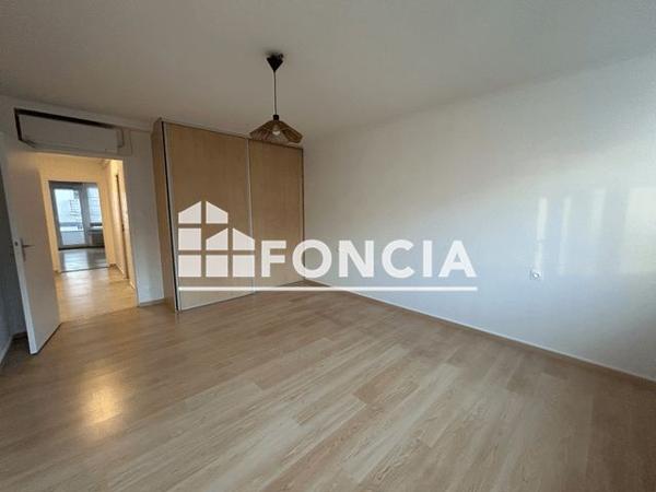 Location Appartement 4 pièces 140 m² - 11 RUE AUGUSTE LAMEY Strasbourg 67000