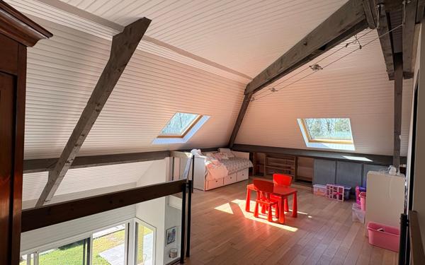 Maison à vendre    5 pièces •  Serres-Morlaàs