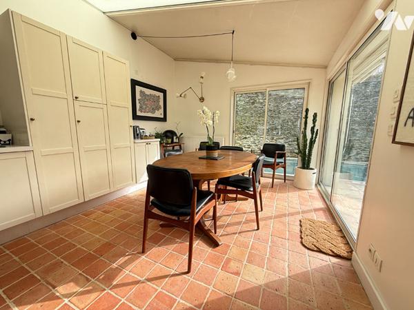 Maison Acigne centre 195m² hab  5ch