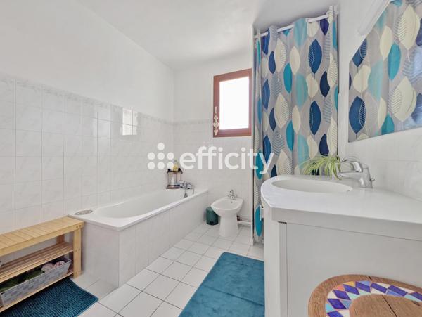 Maison 5 pièces - 115 m²