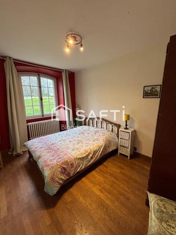 Longère en pierres de 241 m2