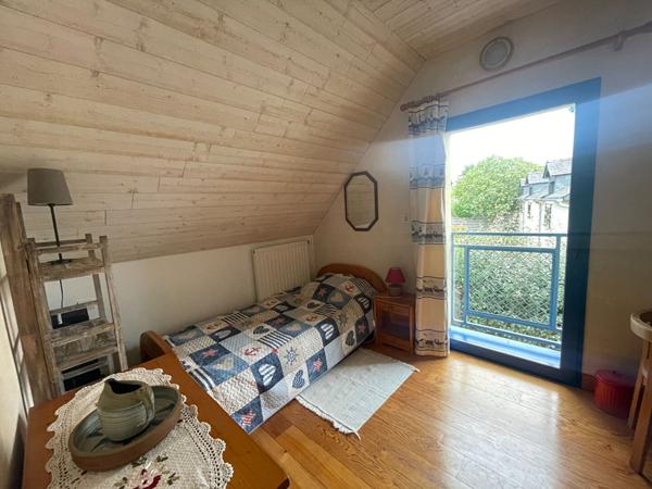 A vendre Séné proche réserve naturelle maison 5 chambres avec gîte