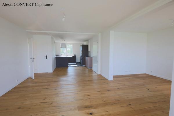 Appartement d'exception 99m² avec garage vue panoramique à SAINT LAURENT SUR SAONE (01)