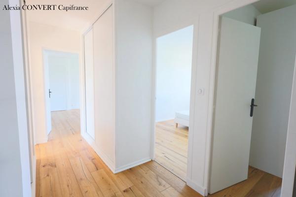 Appartement d'exception 99m² avec garage vue panoramique à SAINT LAURENT SUR SAONE (01)