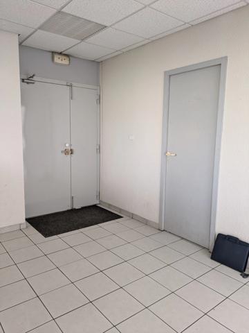 Dpt Isère (38), à vendre GRENOBLE Bureaux (ou à louer)