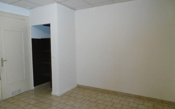 Appartement à louer    1 pièce •  Reims