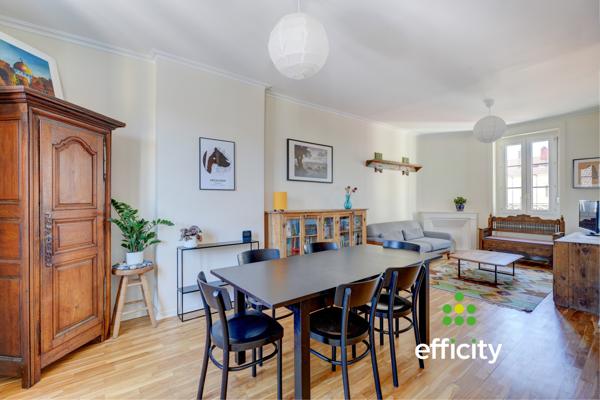 Appartement
         5 pièces
        - 132 m² 399 000 € *