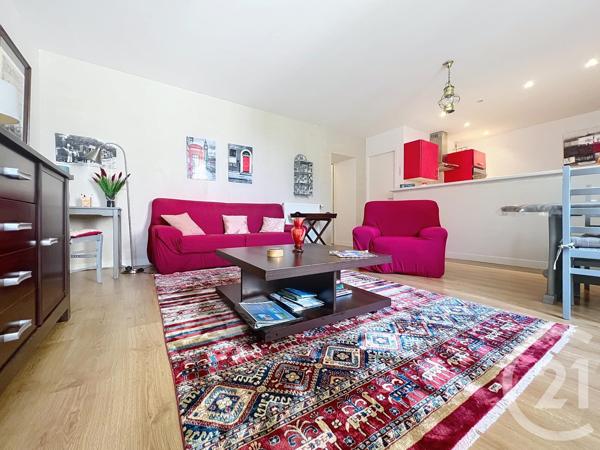 Appartement T4 à vendre  4 pièces - 62,52 m 2   ROCHEFORT  - 17