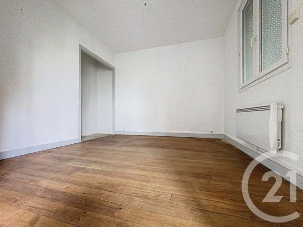 Appartement T4 à vendre  4 pièces - 62,52 m 2   ROCHEFORT  - 17