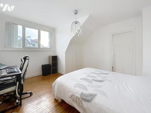 LORIENT - NOUVELLE-VILLE - T2 bis - LOCATAIRE EN PLACE