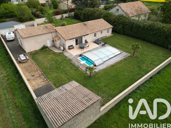 Maison à vendre 6 pièces 137 m² Chabournay