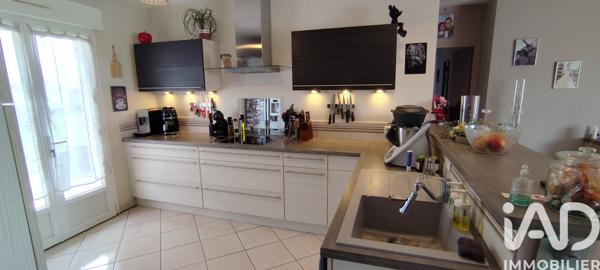 Maison à vendre 6 pièces 137 m² Chabournay