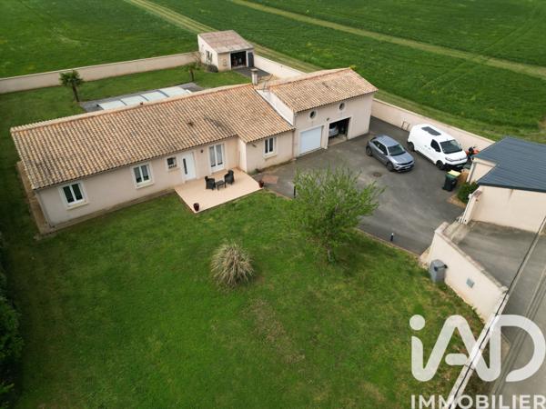 Maison à vendre 6 pièces 137 m² Chabournay