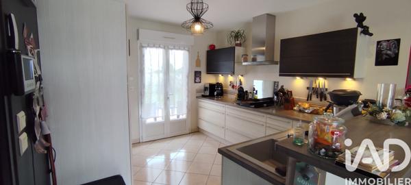 Maison à vendre 6 pièces 137 m² Chabournay