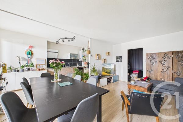 Appartement T4 à vendre  5 pièces - 101,87 m 2   PAREMPUYRE  - 33