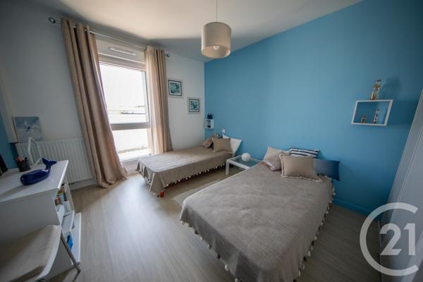 Appartement T4 à vendre  5 pièces - 101,87 m 2   PAREMPUYRE  - 33