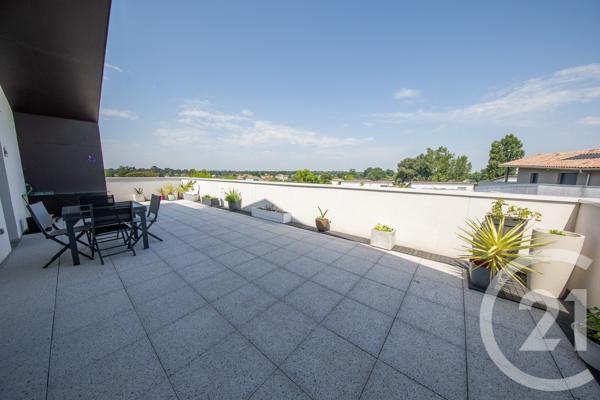 Appartement T4 à vendre  5 pièces - 101,87 m 2   PAREMPUYRE  - 33