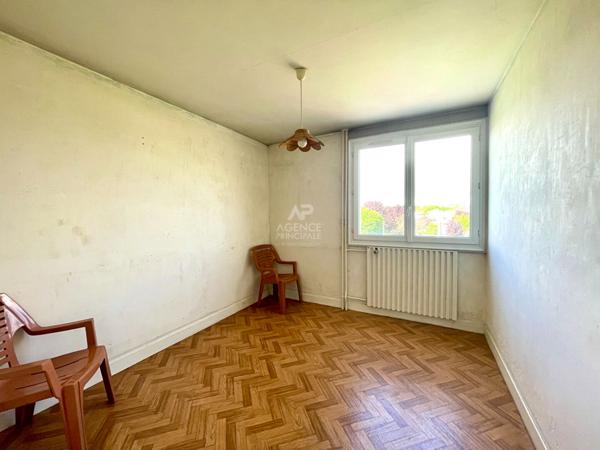 Appartement Conflans Sainte Honorine 3 pièce(s) 645m2 168 000 € ** - Référence 7263