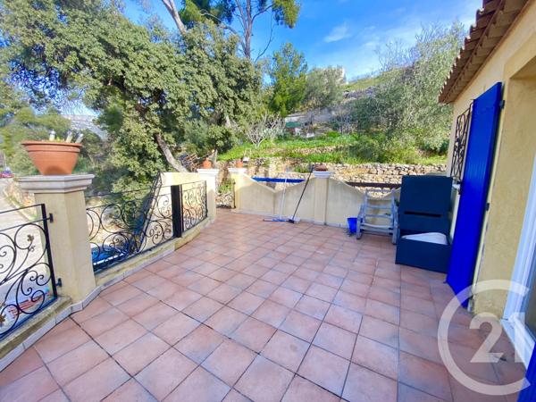 Maison à vendre  15 pièces - 328 m2 TOULON - 83