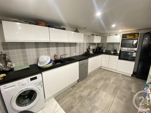 Maison à vendre  15 pièces - 328 m2 TOULON - 83