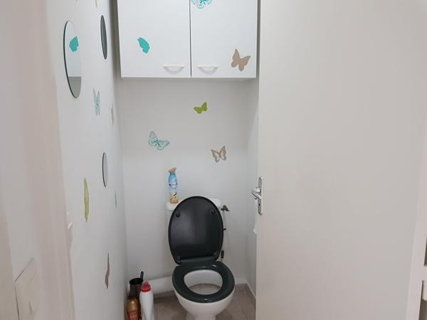 Marseille 13014 A VENDRE Appartement de 2 pièces avec garage fermé spécial investisseur