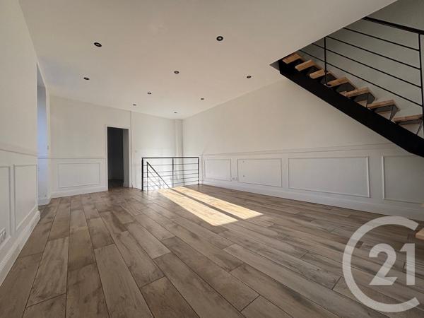 Maison à vendre  4 pièces - 122,54 m 2   CENON SUR VIENNE  - 86