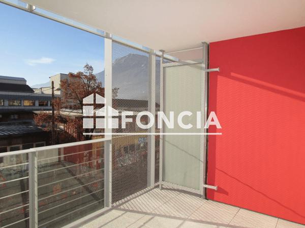 Location Appartement 3 pièces 60.8 m² - 8/12 RUE GEORGES JACQUET Grenoble 38000