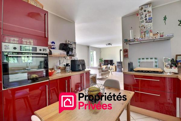 Proche Uzès, maison avec piscine