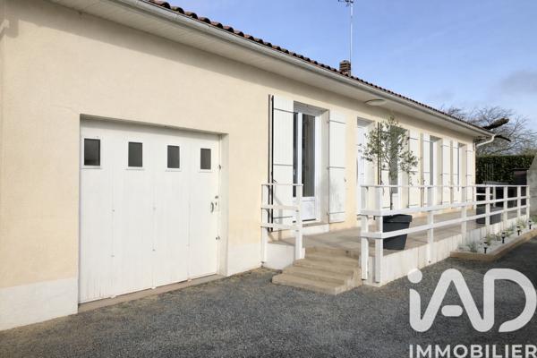 Maison à vendre 5 pièces 107 m² Saint-Aigulin