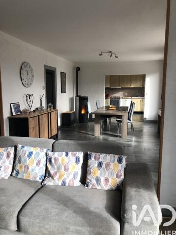 Maison à vendre 5 pièces 107 m² Saint-Aigulin