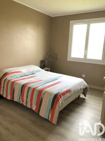 Maison à vendre 5 pièces 107 m² Saint-Aigulin