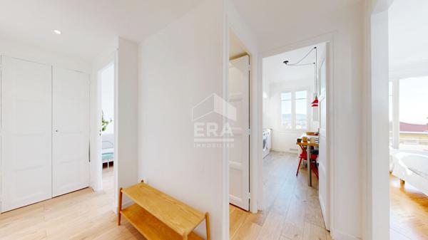 NICE - FLEURS / L. COCHOIS : JOLI 2 PIÈCES AVEC BALCONS ET MAGNIFIQUE VUE MER