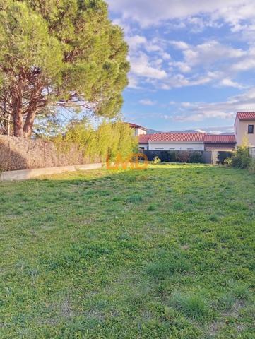 Terrain constructible