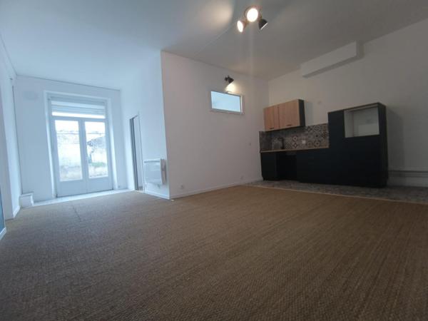 Appartement de type 3 rénové entièrement