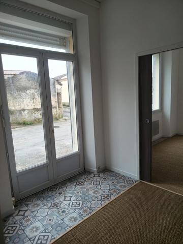 Appartement de type 3 rénové entièrement