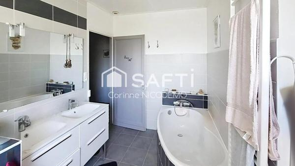 Maison  6 pièces 188 m²