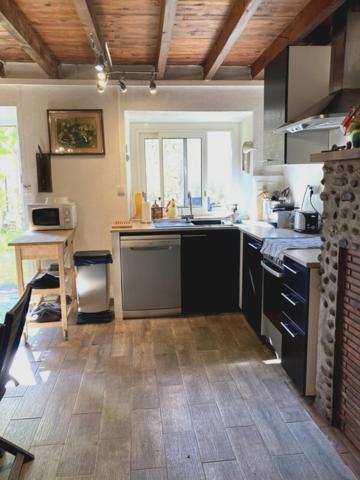 Maison de village 5 pièces  (09) 95 m²