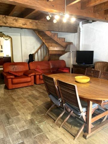Maison de village 5 pièces  (09) 95 m²