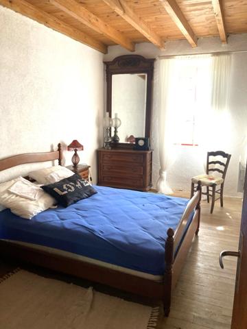 Maison de village 5 pièces  (09) 95 m²
