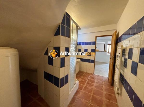 Location                                                      Appartement
                        
                     2 pièces                      60 m2                     à Guillestre