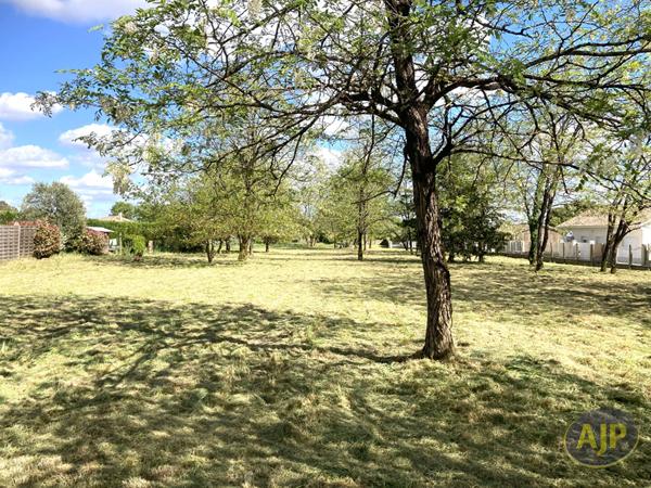 Vente terrain Saint Medard En Jalles : 223 000 € - AJP Castelnau Immobilier