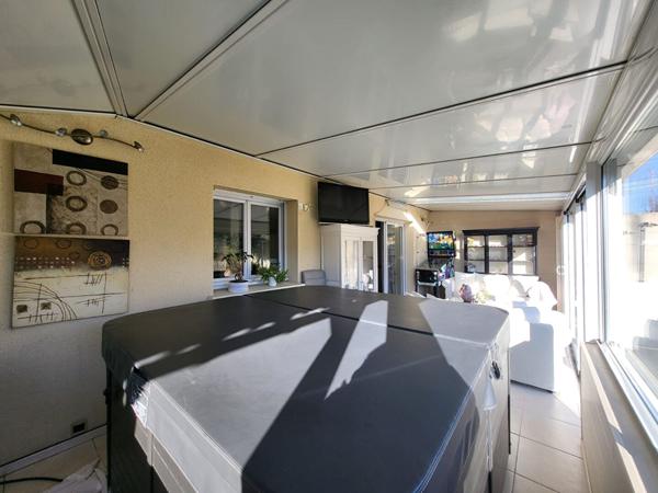 Maison familiale avec piscine chauffée