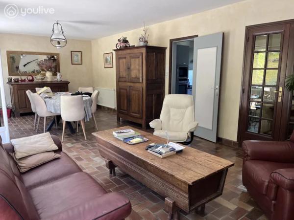 A 15 mn de QUIMPER – Maison familiale sur grande parcelle