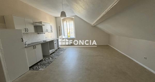 Location Appartement 2 pièces 42.23 m² - Villefranche-sur-saône 69400