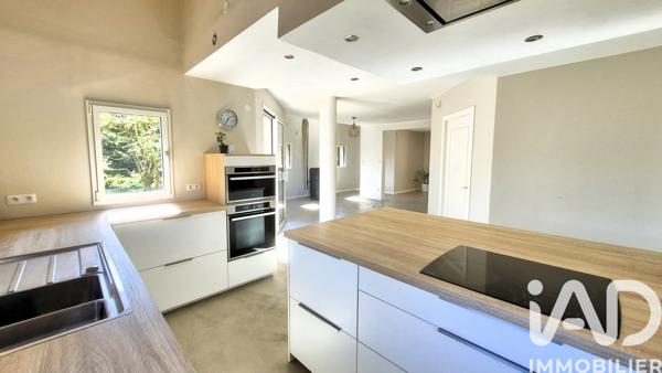 Maison à vendre 8 pièces 330 m² Château-Gaillard