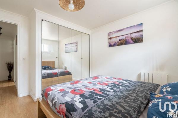 Appartement 2 pièces de 48 m² à Drancy (93700)