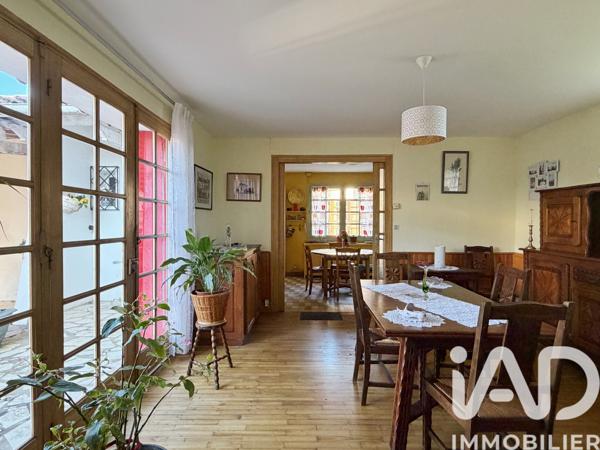 Maison à vendre 4 pièces 87 m² Ruelle-sur-Touvre
