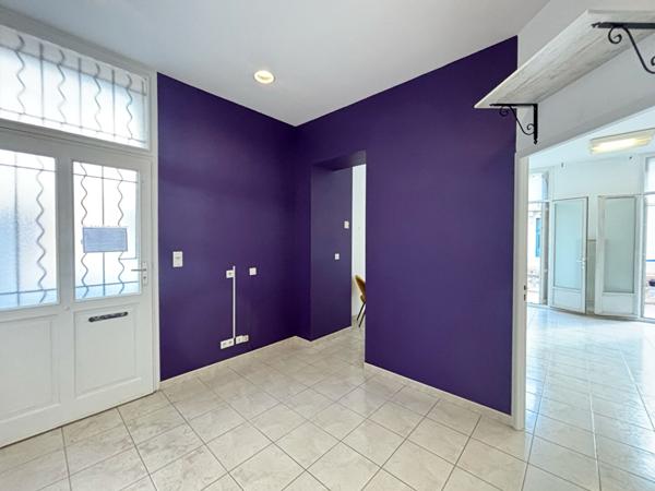 Hyères hyper centre-ville - Appartement à usage professionnel - 50m2